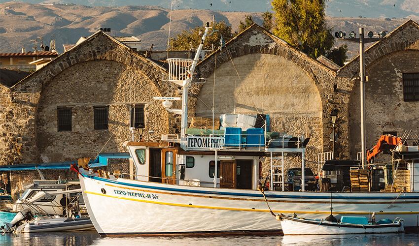 A boat docked in the water.