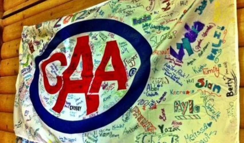 A banner with the words aaa written on it.
